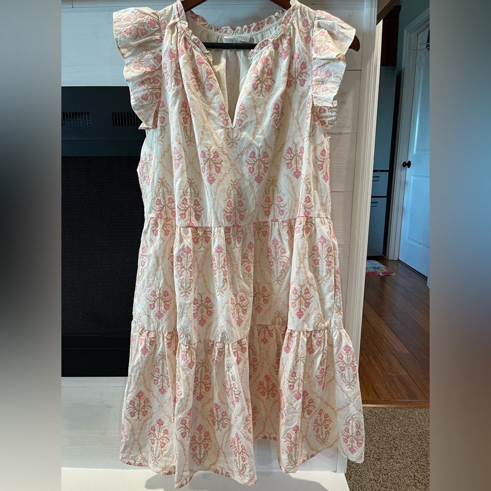 A Loves A  ruffle Cap Sleeve Embroidered Dress size large